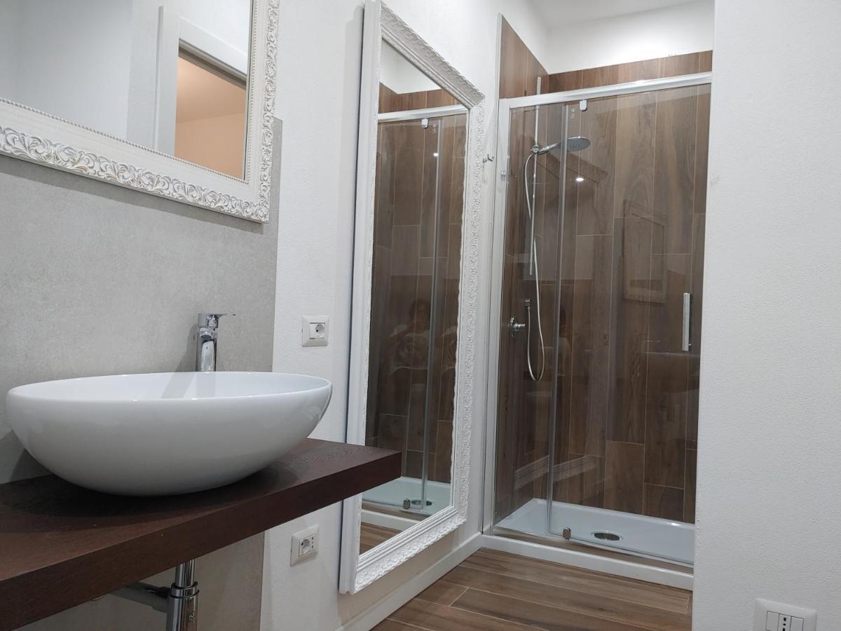 Maisonvanilla Cagliari Luaran gambar