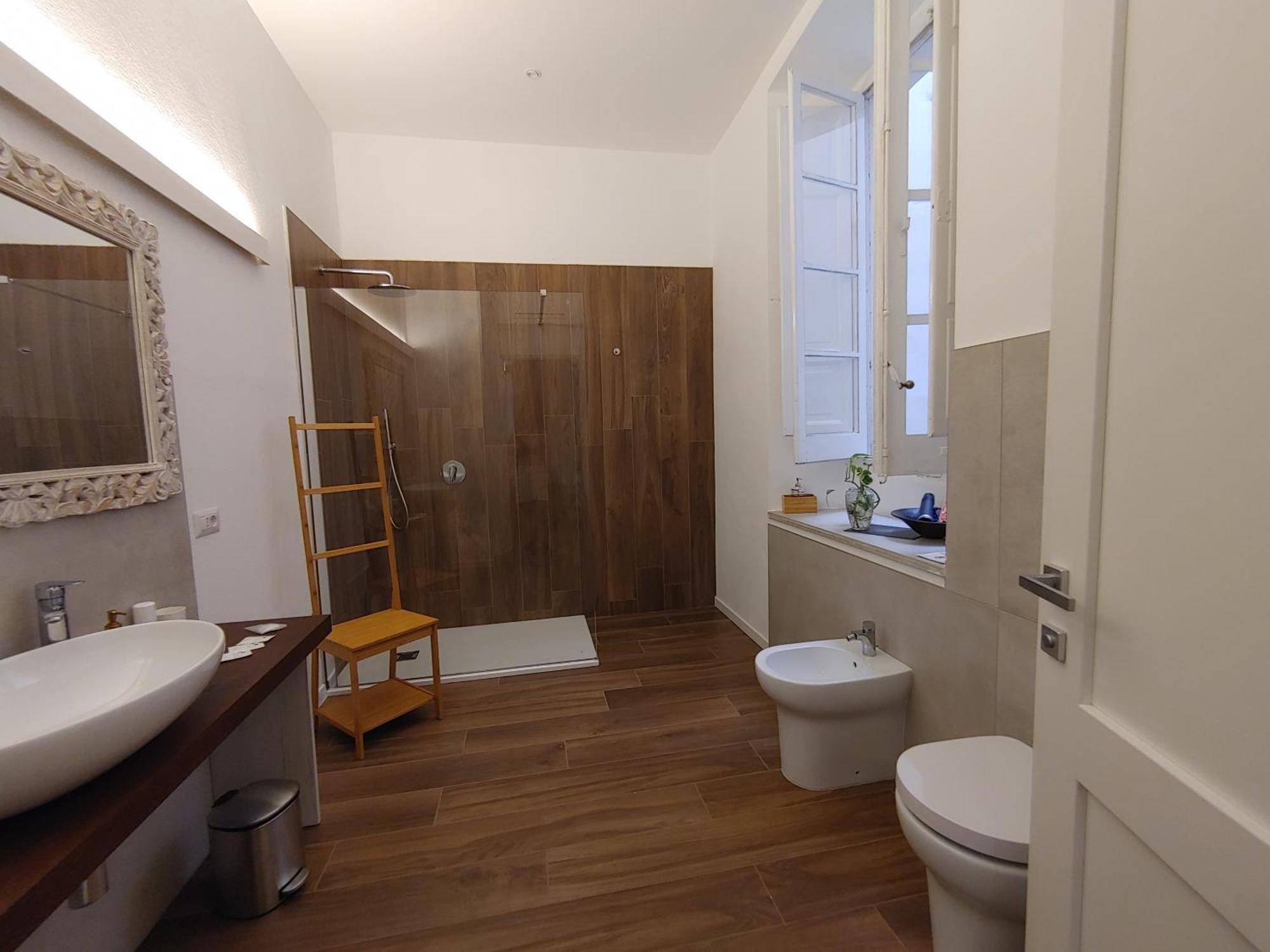 Maisonvanilla Cagliari Luaran gambar